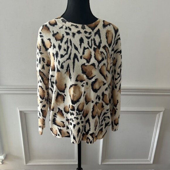 EQUIPMENT Melanie Leopard Sweater - Picture 2 of 4